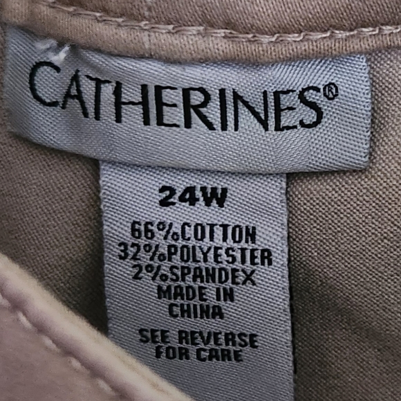 Women's Tan Denim Capris - Picture 2 of 3